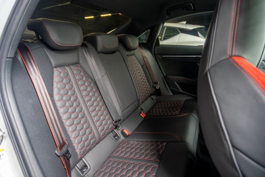 Audi RS3 Limousine 2.5 TFSI RS 3 quattro B&O | Hud | RS-seats | Matrix