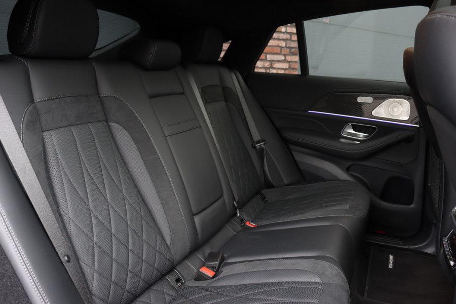 Mercedes-Benz GLE Coupé AMG 63 S 4MATIC+ | Facelift | Airmatic | Distronic+ | AMG Drivers Package | Burmester | Massage | Stoelventilatie | HUD | Trekhaak | Verwarmd Stuurwiel |