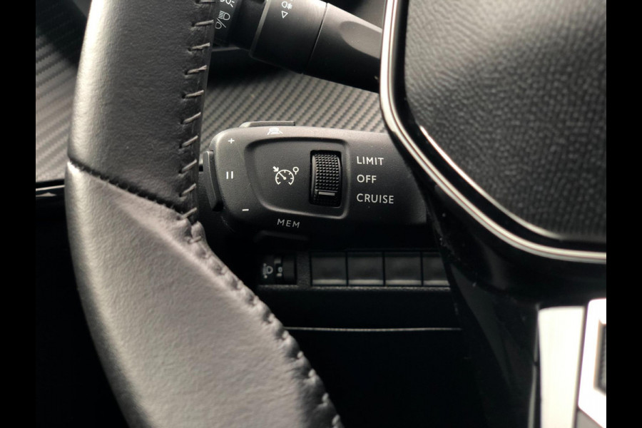 Peugeot 208 1.2 PureTech Allure | Half leder, Virt. Cockp., Navi, 360 Camera, ACC, Climate | Facelift model! |