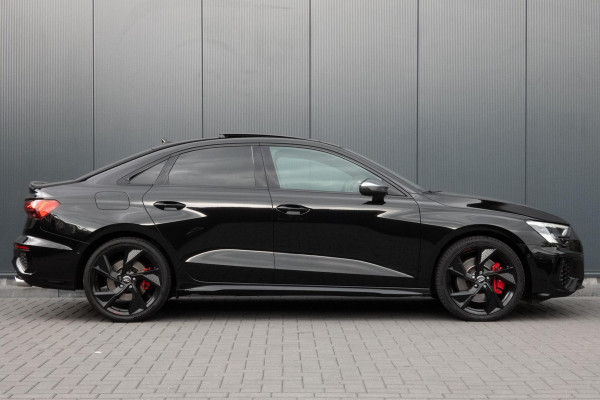 Audi S3 Limousine 2.0 TFSI quattro S3 Edition One | HEAD UP | RS SPORSTOELEN | MASSAGE STOELEN | BANG & OLUFSEN | PANO