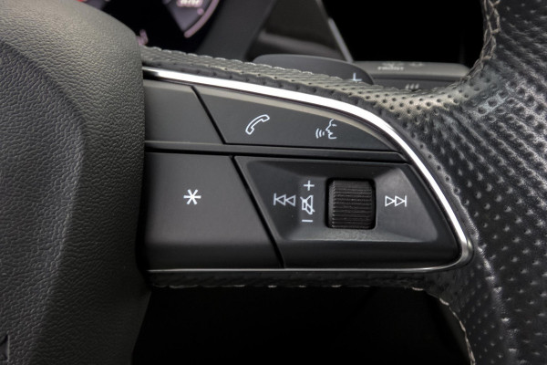 Audi S3 Limousine 2.0 TFSI quattro S3 Edition One | HEAD UP | RS SPORSTOELEN | MASSAGE STOELEN | BANG & OLUFSEN | PANO