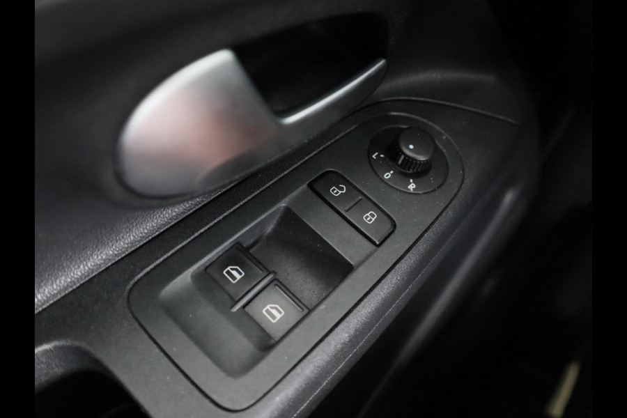 Volkswagen up! 1.0 BMT high up! 60 PK | Cruise control | Parkeersensoren | Multistuurwiel