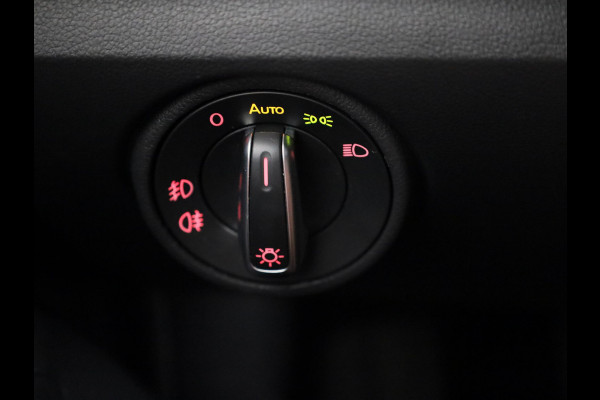 Volkswagen up! 1.0 BMT high up! 60 PK | Cruise control | Parkeersensoren | Multistuurwiel
