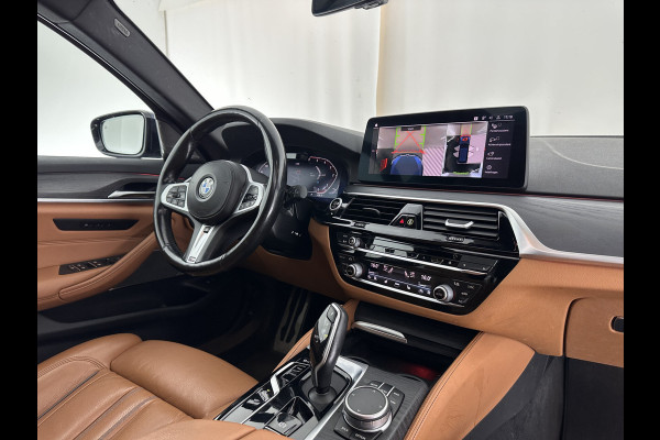 BMW 5 Serie Touring 540d xDrive High Executive (INCL-BTW) Aut. *PANO | LASER-LIGHT | HEAD-UP | LUXURY-LEATHER | BLIND-SPOT | MEMORY-PACK | HARMAN/KARDON | TOP-VIEW | DIGI-COCKPIT | HEATED-COMFORTSEATS | KEYLESS | NAVI-FULLMAP | 18''ALU*
