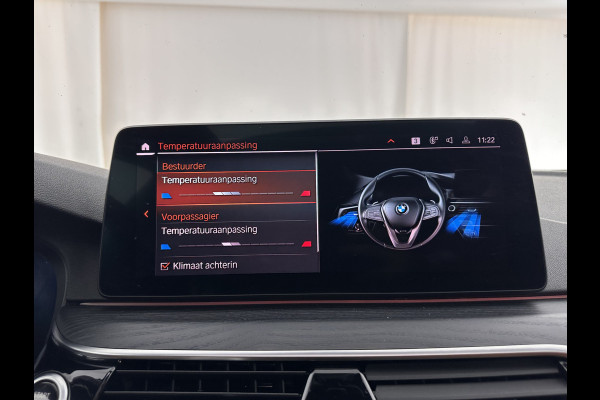 BMW 5 Serie Touring 540d xDrive High Executive (INCL-BTW) Aut. *PANO | LASER-LIGHT | HEAD-UP | LUXURY-LEATHER | BLIND-SPOT | MEMORY-PACK | HARMAN/KARDON | TOP-VIEW | DIGI-COCKPIT | HEATED-COMFORTSEATS | KEYLESS | NAVI-FULLMAP | 18''ALU*