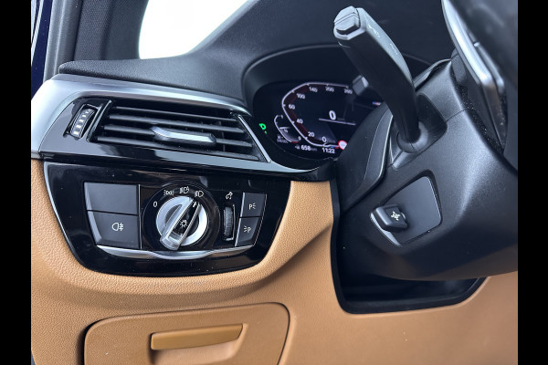 BMW 5 Serie Touring 540d xDrive High Executive (INCL-BTW) Aut. *PANO | LASER-LIGHT | HEAD-UP | LUXURY-LEATHER | BLIND-SPOT | MEMORY-PACK | HARMAN/KARDON | TOP-VIEW | DIGI-COCKPIT | HEATED-COMFORTSEATS | KEYLESS | NAVI-FULLMAP | 18''ALU*