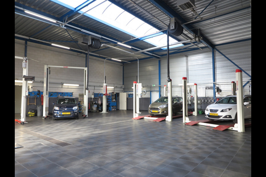 Ford Ka+ 1.2 Trend Ultimate 5-drs. AIRCO/CRUISE/MEDIA/PDC/15INCH