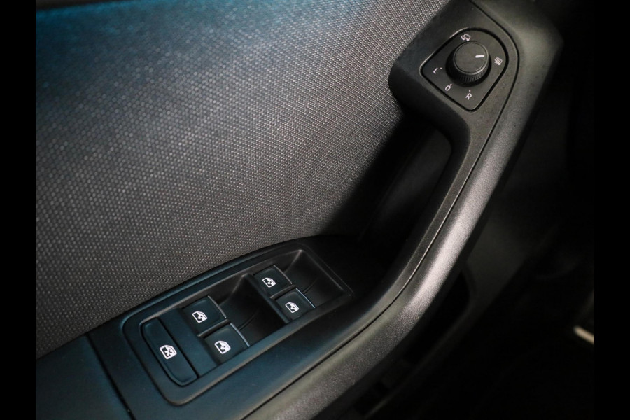 Seat Ateca 1.5 TSI Xperience Business Intense 150pk DSG | Panoramadak | Virtual Cockpit | Parkeercamera | Navigatie