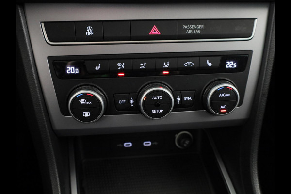 Seat Ateca 1.5 TSI Xperience Business Intense 150pk DSG | Panoramadak | Virtual Cockpit | Parkeercamera | Navigatie
