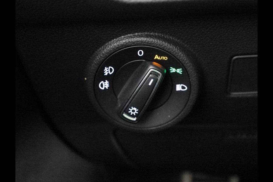 Seat Ateca 1.5 TSI Xperience Business Intense 150pk DSG | Panoramadak | Virtual Cockpit | Parkeercamera | Navigatie