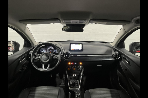Mazda 2 1.5 Skyactiv-G *32.621 KM* | Cruise-/Climate control | Stoelverwarming | Navigatie | Airco |