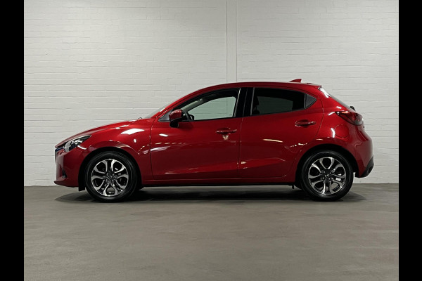 Mazda 2 1.5 Skyactiv-G *32.621 KM* | Cruise-/Climate control | Stoelverwarming | Navigatie | Airco |