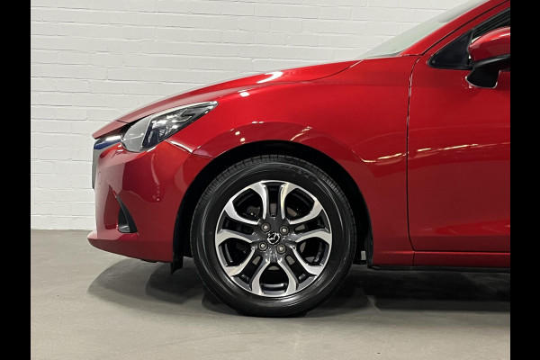 Mazda 2 1.5 Skyactiv-G *32.621 KM* | Cruise-/Climate control | Stoelverwarming | Navigatie | Airco |