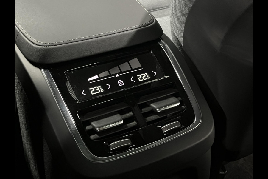 Volvo XC90 2.0 T8 Recharge AWD Inscription | Luchtvering | Trekhaak | Open dak | Adapt. Cruise | Harman & Kardon | Long Range