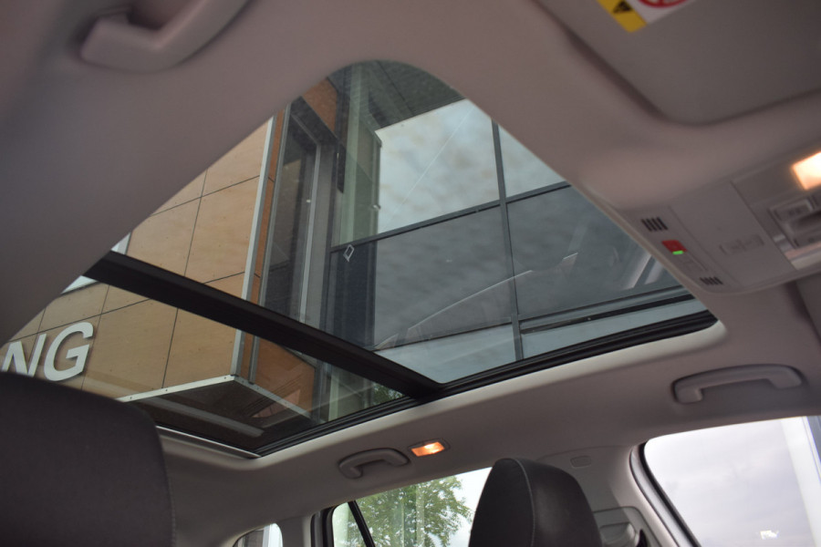 Škoda Superb Combi 1.5 TSI ACT Ambition Business | Panorama | Trekhaak | Apple Carplay