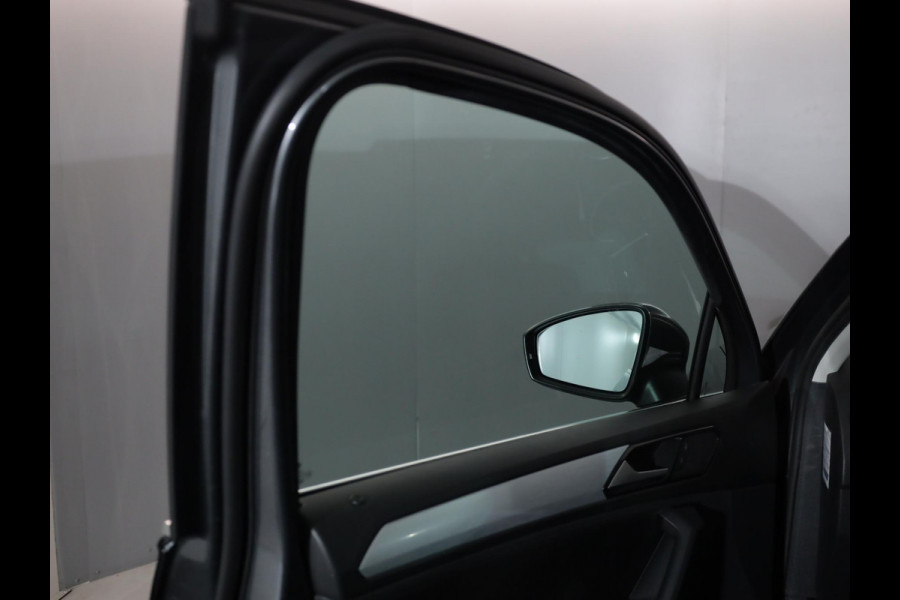 Volkswagen Tiguan 1.4 TSI ACT Comfortline 150pk 6-bak | Pano.dak| Leer| Camera| Volkswagen Tiguan 1.4 TSI ACT Comfortline 150pk 6-bak | Pano.dak| Leer| Camera|