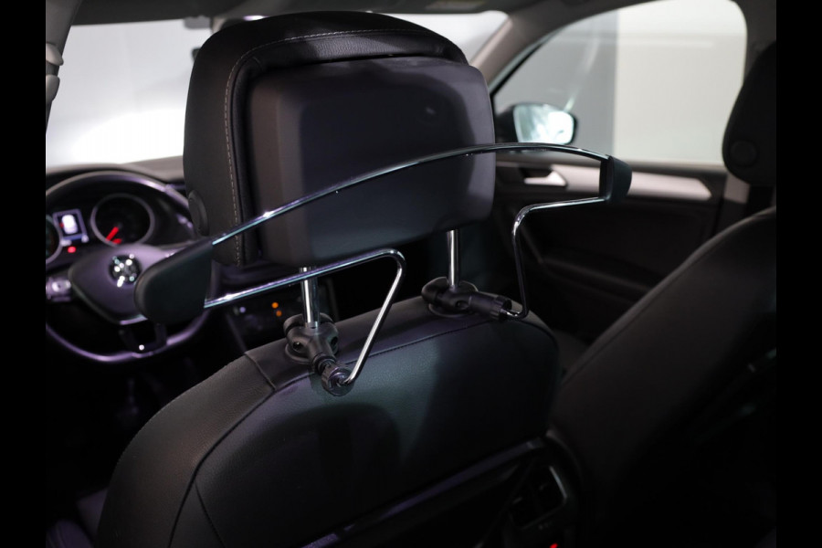 Volkswagen Tiguan 1.4 TSI ACT Comfortline 150pk 6-bak | Pano.dak| Leer| Camera| Volkswagen Tiguan 1.4 TSI ACT Comfortline 150pk 6-bak | Pano.dak| Leer| Camera|
