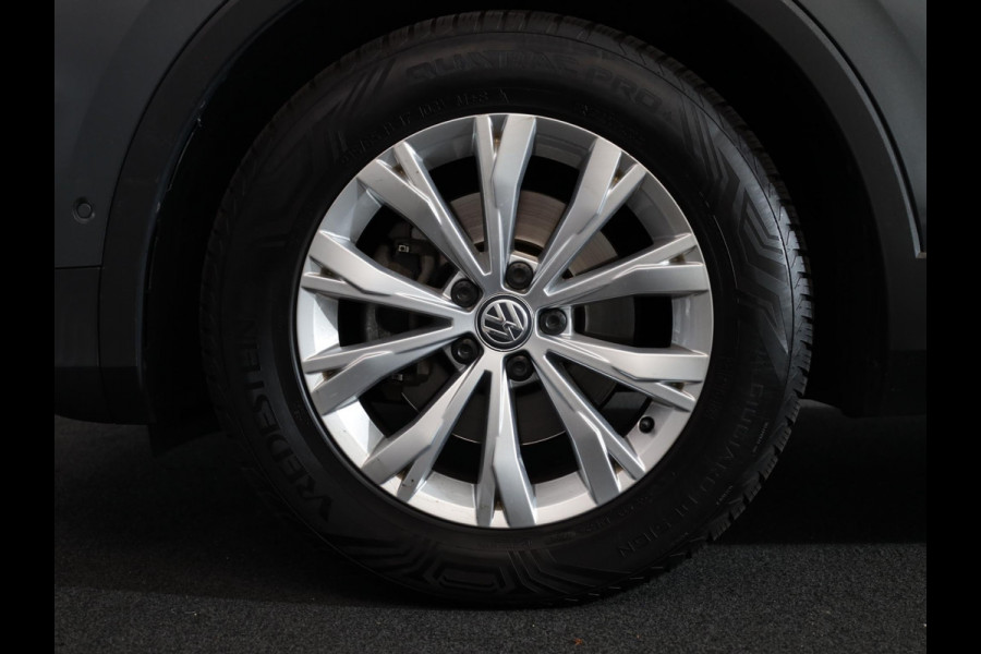 Volkswagen Tiguan 1.4 TSI ACT Comfortline 150pk 6-bak | Pano.dak| Leer| Camera| Volkswagen Tiguan 1.4 TSI ACT Comfortline 150pk 6-bak | Pano.dak| Leer| Camera|