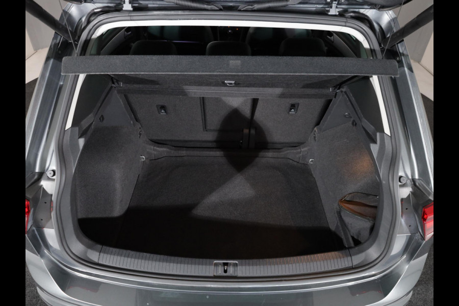 Volkswagen Tiguan 1.4 TSI ACT Comfortline 150pk 6-bak | Pano.dak| Leer| Camera| Volkswagen Tiguan 1.4 TSI ACT Comfortline 150pk 6-bak | Pano.dak| Leer| Camera|
