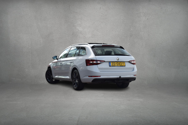 Škoda Superb Combi 1.5 TSI ACT Ambition Business | Panorama | Trekhaak | Apple Carplay