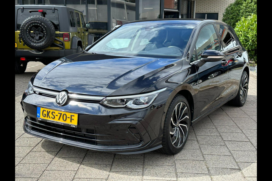 Volkswagen Golf 1.5 TSI R-Line l ACC l XENON