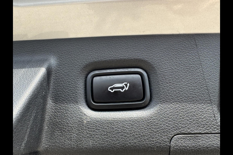 Hyundai Santa Fe 1.6 T-GDI PHEV Premium Adaptive cruise Climate control Stoelventilatie/-verwarming Stuurverwarming Apple/ Android