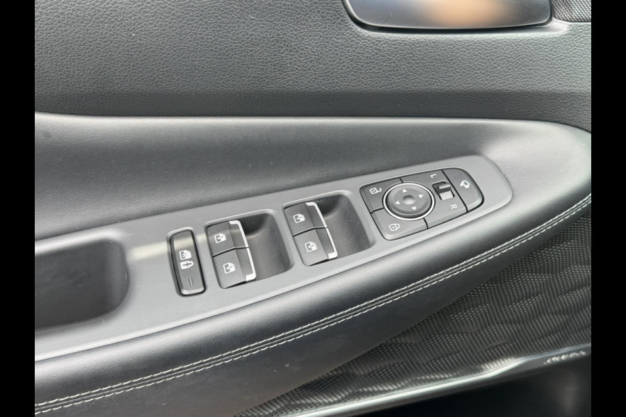 Hyundai Santa Fe 1.6 T-GDI PHEV Premium Adaptive cruise Climate control Stoelventilatie/-verwarming Stuurverwarming Apple/ Android