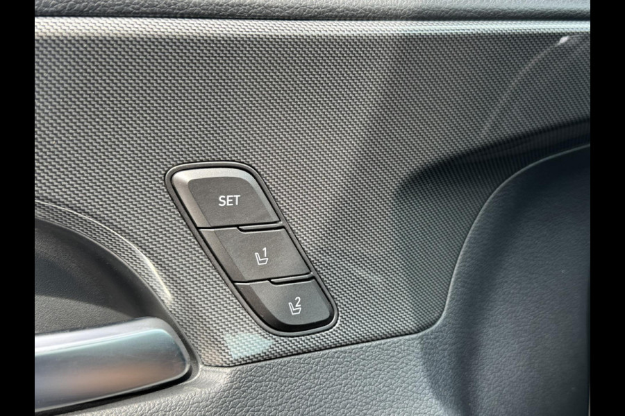 Hyundai Santa Fe 1.6 T-GDI PHEV Premium Adaptive cruise Climate control Stoelventilatie/-verwarming Stuurverwarming Apple/ Android