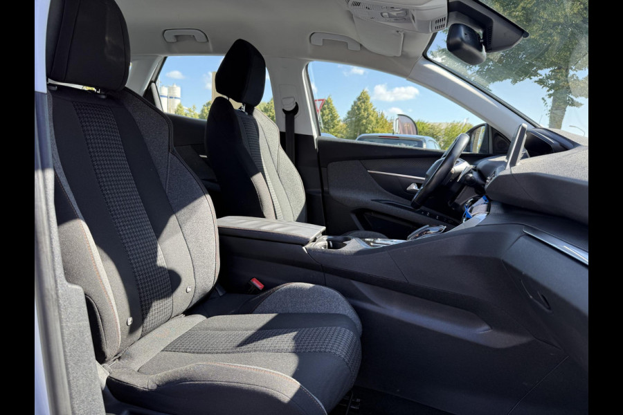Peugeot 3008 1.2 PureTech Active Automaat,2e Eigenaar,Navi,Trekhaak,Pdc,131pk,Clima,Cruise,N.A.P,Lm velgen,Apk tot 06-2026