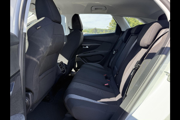 Peugeot 3008 1.2 PureTech Active Automaat,2e Eigenaar,Navi,Trekhaak,Pdc,131pk,Clima,Cruise,N.A.P,Lm velgen,Apk tot 06-2026