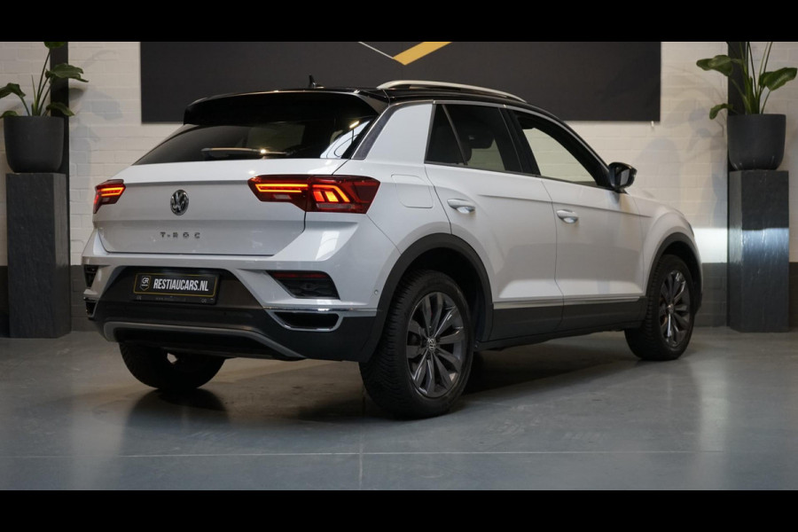 Volkswagen T-Roc 1.5 TSI Sport AUTOMAAT-ACC-BEATS-CAMERA-FULL LED-KEYLESS-LEDER-MODE-PANORAMA-VIRTUEEL