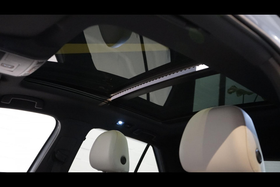 Volkswagen T-Roc 1.5 TSI Sport AUTOMAAT-ACC-BEATS-CAMERA-FULL LED-KEYLESS-LEDER-MODE-PANORAMA-VIRTUEEL