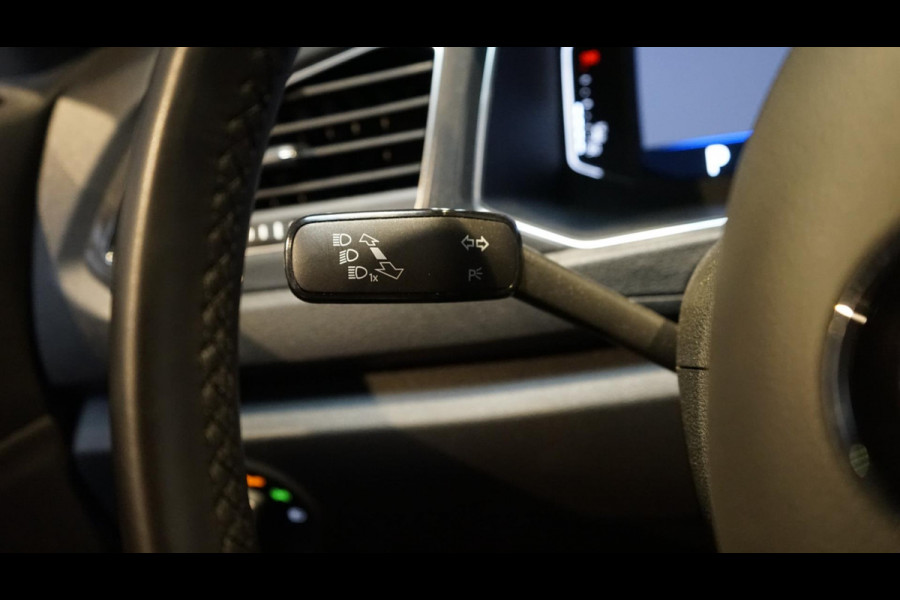 Volkswagen T-Roc 1.5 TSI Sport AUTOMAAT-ACC-BEATS-CAMERA-FULL LED-KEYLESS-LEDER-MODE-PANORAMA-VIRTUEEL
