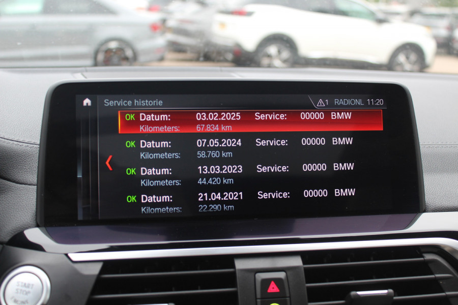 BMW X4 M40i High Executive / Trekhaak / Panoramadak / Camera / Head-up / Luxe Leder / 21'' / Harman Kardon / Navigatie / Stuur+Stoelverwarming / DAB / Dodehoek / Cruise Control