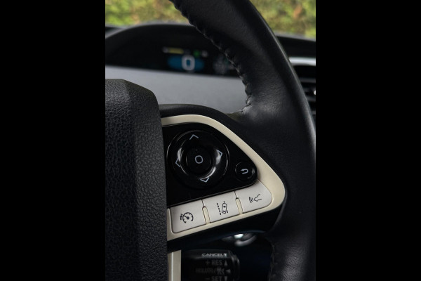 Toyota Prius 1.8 Plug-in Hybrid Camera Navigatie
