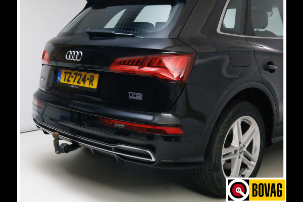 Audi Q5 2.0 TFSI quattro Sport S Line Edition 252 PK | Elektrische achterklep | Cruise-control | Navigatie Wegklapbare trekhaak, Stoelverwarming, Digitaal dashboard, Led, Winterwielenset