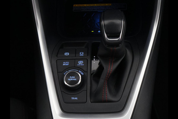 Toyota RAV4 2.5 Plug-in Hybrid AWD Dynamic | 1500KG trekgewicht | Afneembare Trekhaak| Stuur- & Stoelverwarming | Apple Carplay & AndroidAUTO |