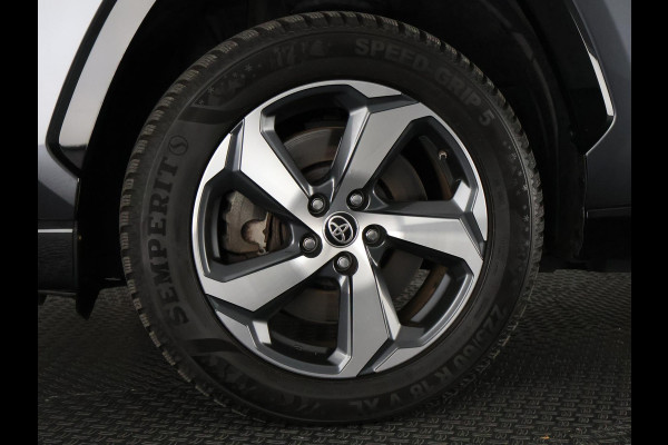 Toyota RAV4 2.5 Plug-in Hybrid AWD Dynamic | 1500KG trekgewicht | Afneembare Trekhaak| Stuur- & Stoelverwarming | Apple Carplay & AndroidAUTO |