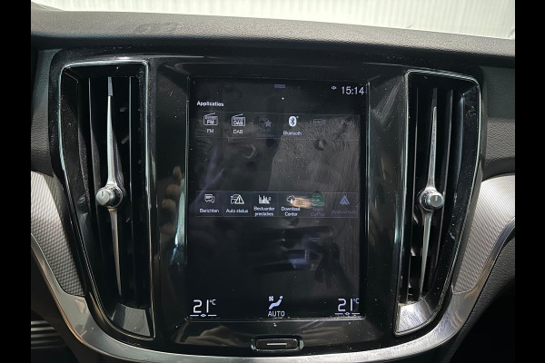 Volvo V60 T6 Aut. Plug-in Hybrid R-Design Leder Parkeercamera 340pk