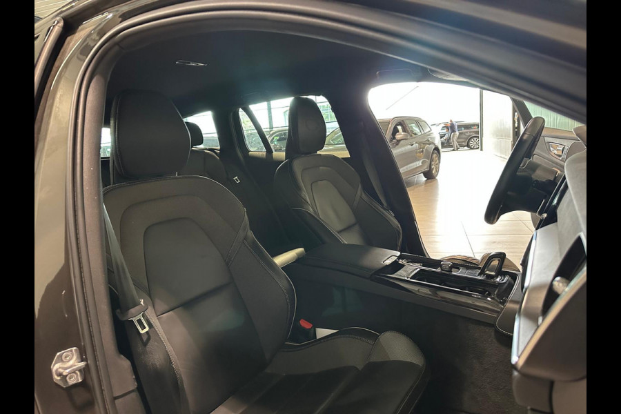 Volvo V60 T6 Aut. Plug-in Hybrid R-Design Leder Parkeercamera 340pk
