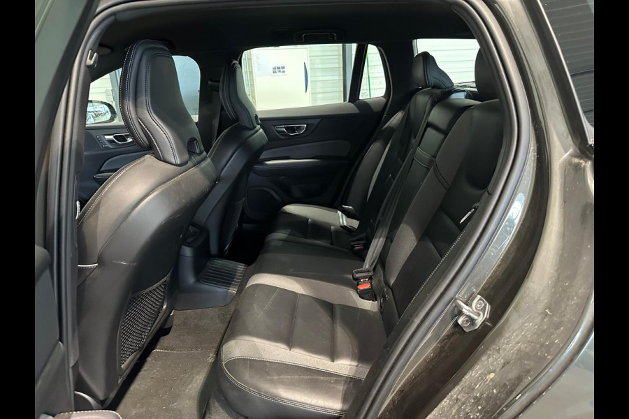 Volvo V60 T6 Aut. Plug-in Hybrid R-Design Leder Parkeercamera 340pk