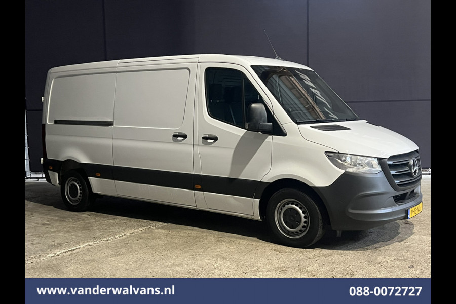 Mercedes-Benz Sprinter 314 CDI 143pk L2H1 Euro6 Airco | Camera | Navigatie | Apple Carplay | Android Auto | Cruisecontrol Chauffeursstoel, Bijrijdersbank