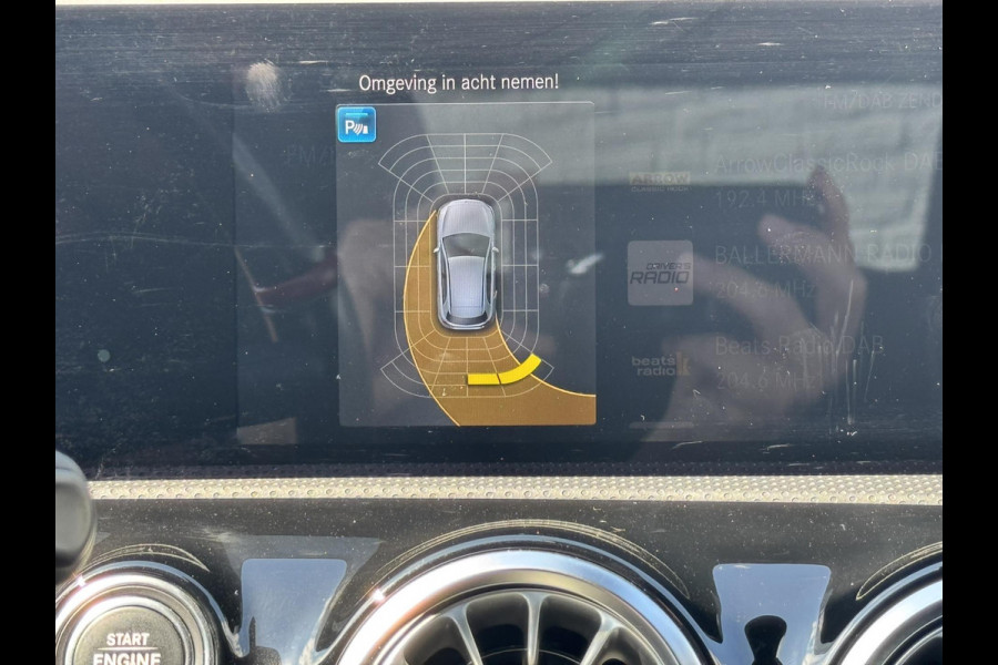 Mercedes-Benz AMG A-klasse AMG 35 4MATIC 306 PK!! Keyless Cruise Led verlichting Achteruitrijcamera Carplay Dynamic select