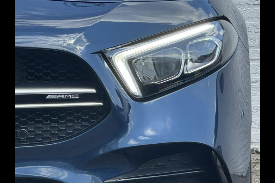 Mercedes-Benz AMG A-klasse AMG 35 4MATIC 306 PK!! Keyless Cruise Led verlichting Achteruitrijcamera Carplay Dynamic select