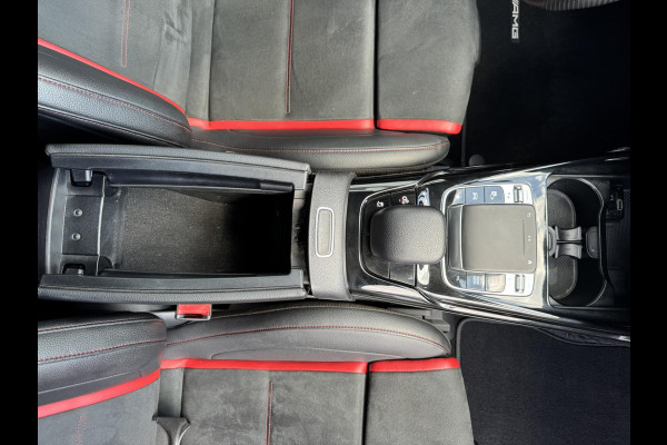 Mercedes-Benz AMG A-klasse AMG 35 4MATIC 306 PK!! Keyless Cruise Led verlichting Achteruitrijcamera Carplay Dynamic select