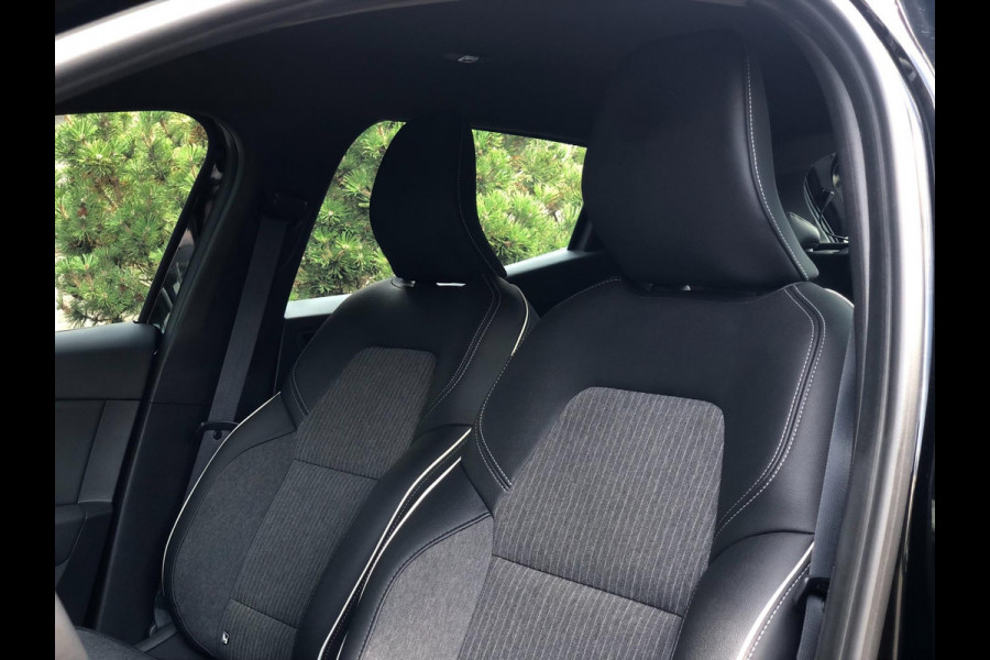 Renault Clio 1.0 TCe Intens | Navi, Camera, Carplay/Android, PDC, Cruise, DAB, Half leder | NAP | Dealeronderhouden |