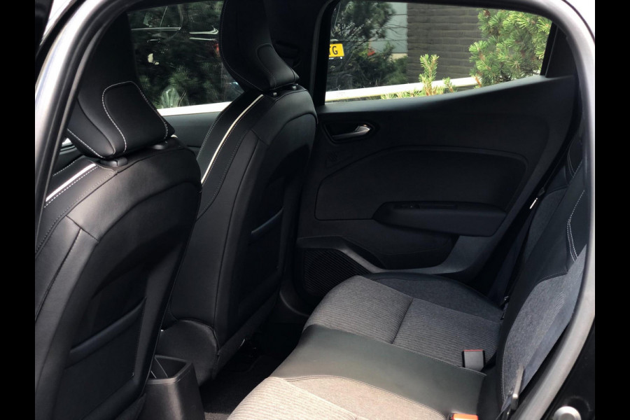 Renault Clio 1.0 TCe Intens | Navi, Camera, Carplay/Android, PDC, Cruise, DAB, Half leder | NAP | Dealeronderhouden |