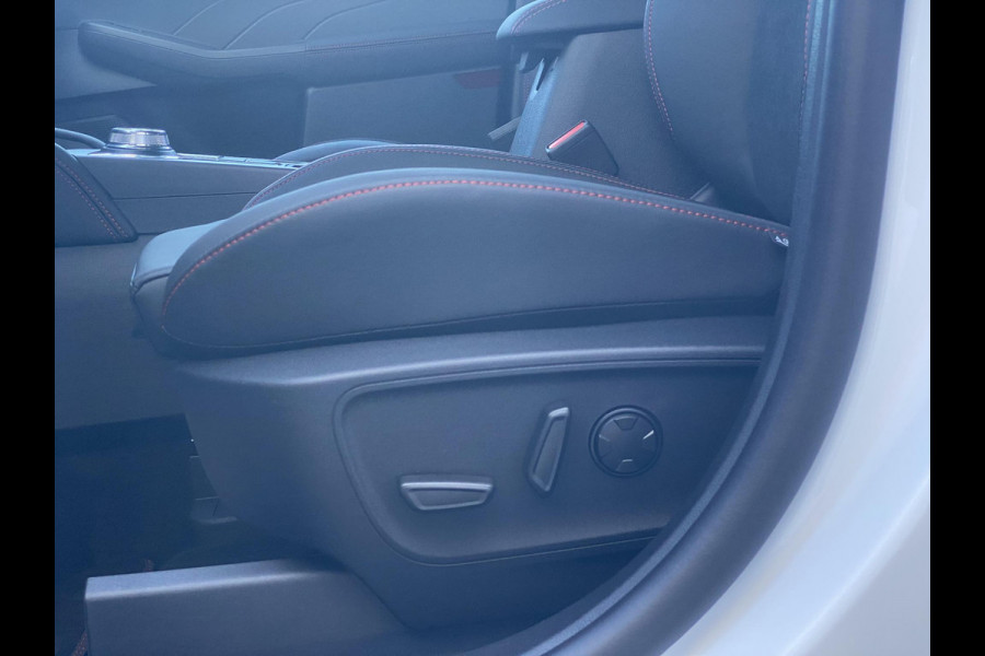 Ford Kuga 2.5 PHEV ST-Line X 243pk | Driver Assistance Pack | Black Package | Winterpack | Wegklapbare Trekhaak | AGR Stoelen