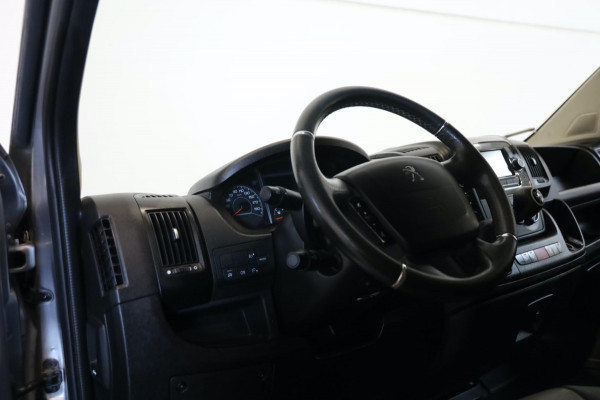 Peugeot Boxer 330 2.2 BlueHDi L2/H2 140PK CAMERA TREKHAAK AIRCO NAVI CRUISE CONTROL LEASE V/A € 144,-p.m. Inruil mogelijk