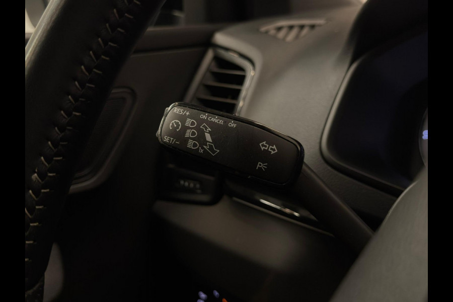 Škoda Karoq 1.5 TSI Sportline / Aut / BTW / CarPlay / NL-auto